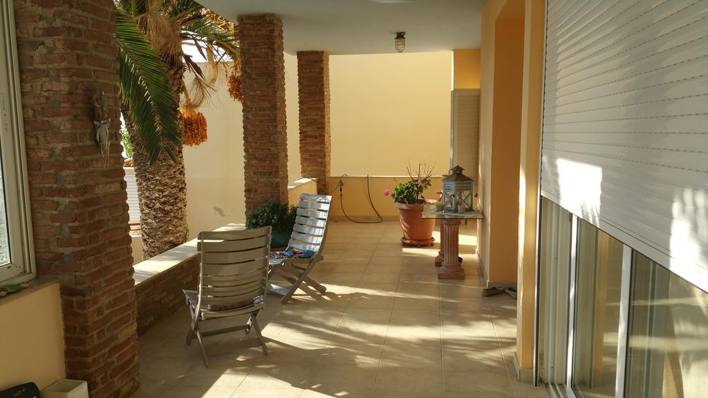 Surf House Villa Artemida  Bagian luar foto