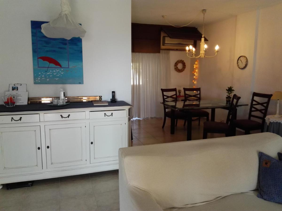 Surf House Villa Artemida  Bagian luar foto
